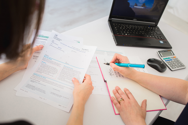 Navigating Growth Challenges with ProFractional CFO Expertise